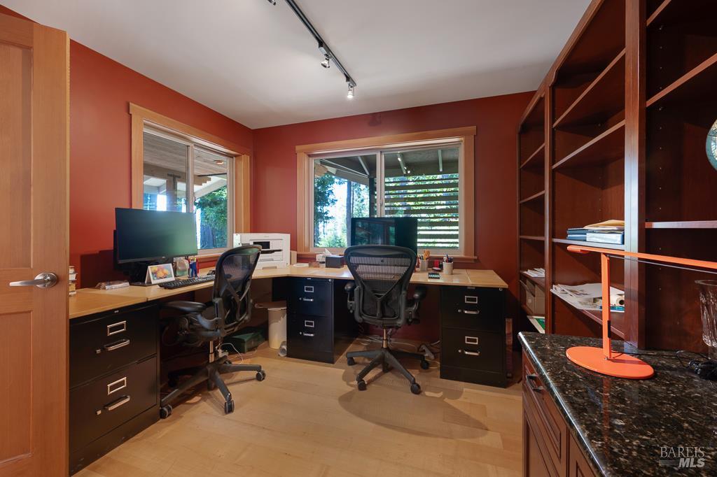 MLS #326038450 image #33