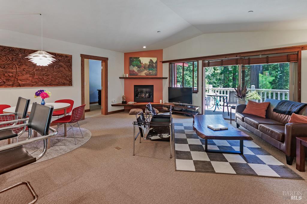 MLS #326038450 image #72