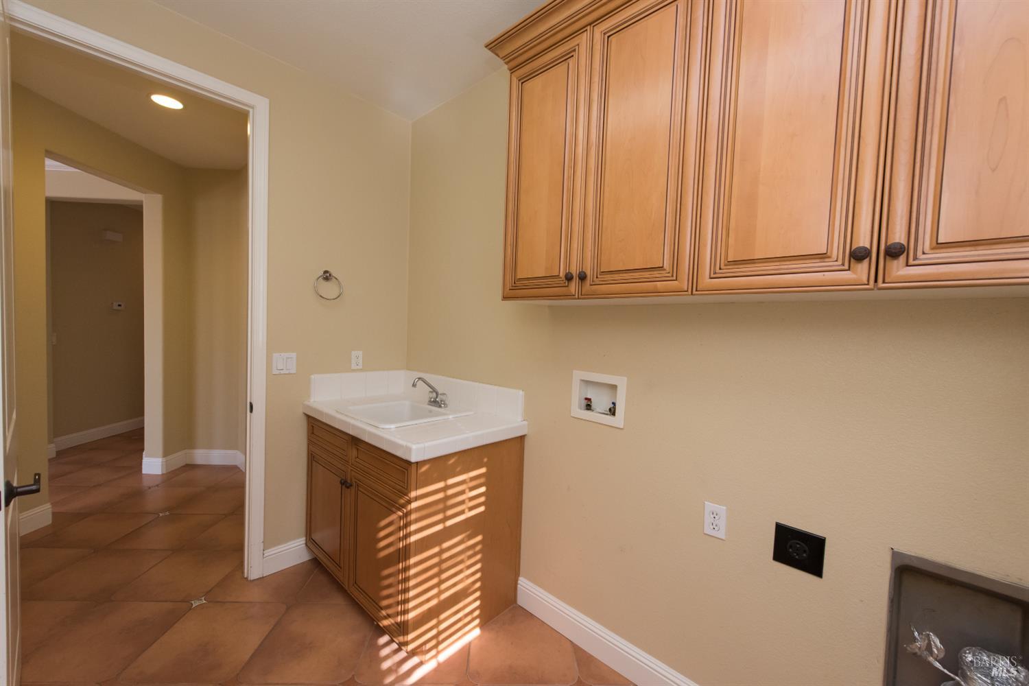 MLS #326038488 image #11