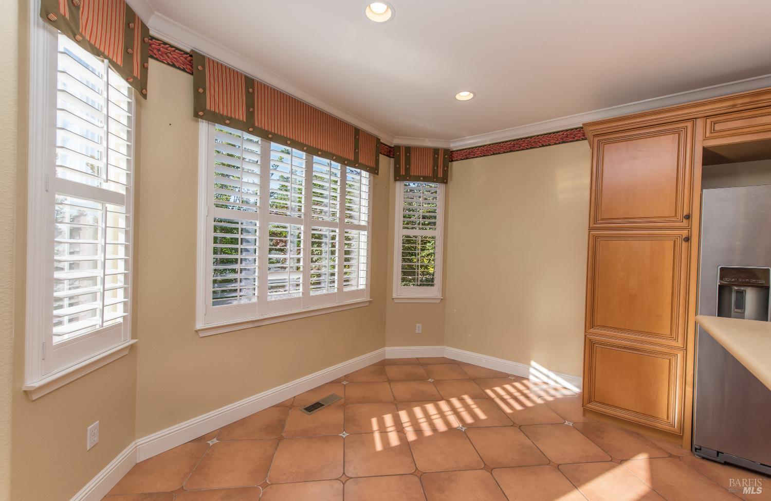 MLS #326038488 image #20