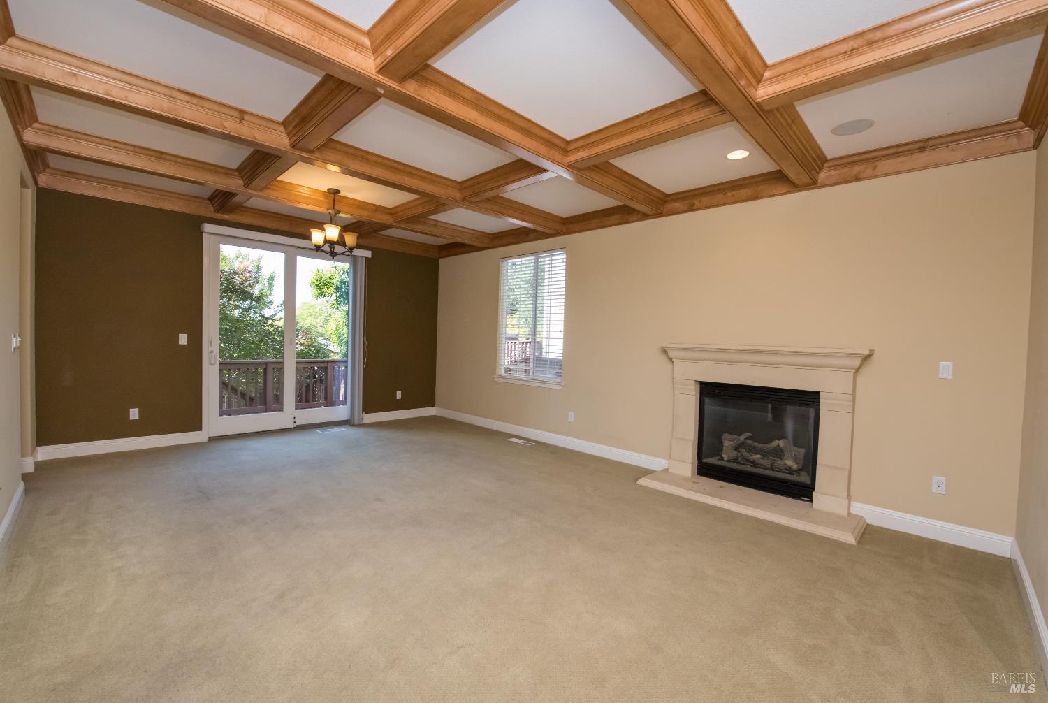 MLS #326038488 image #8