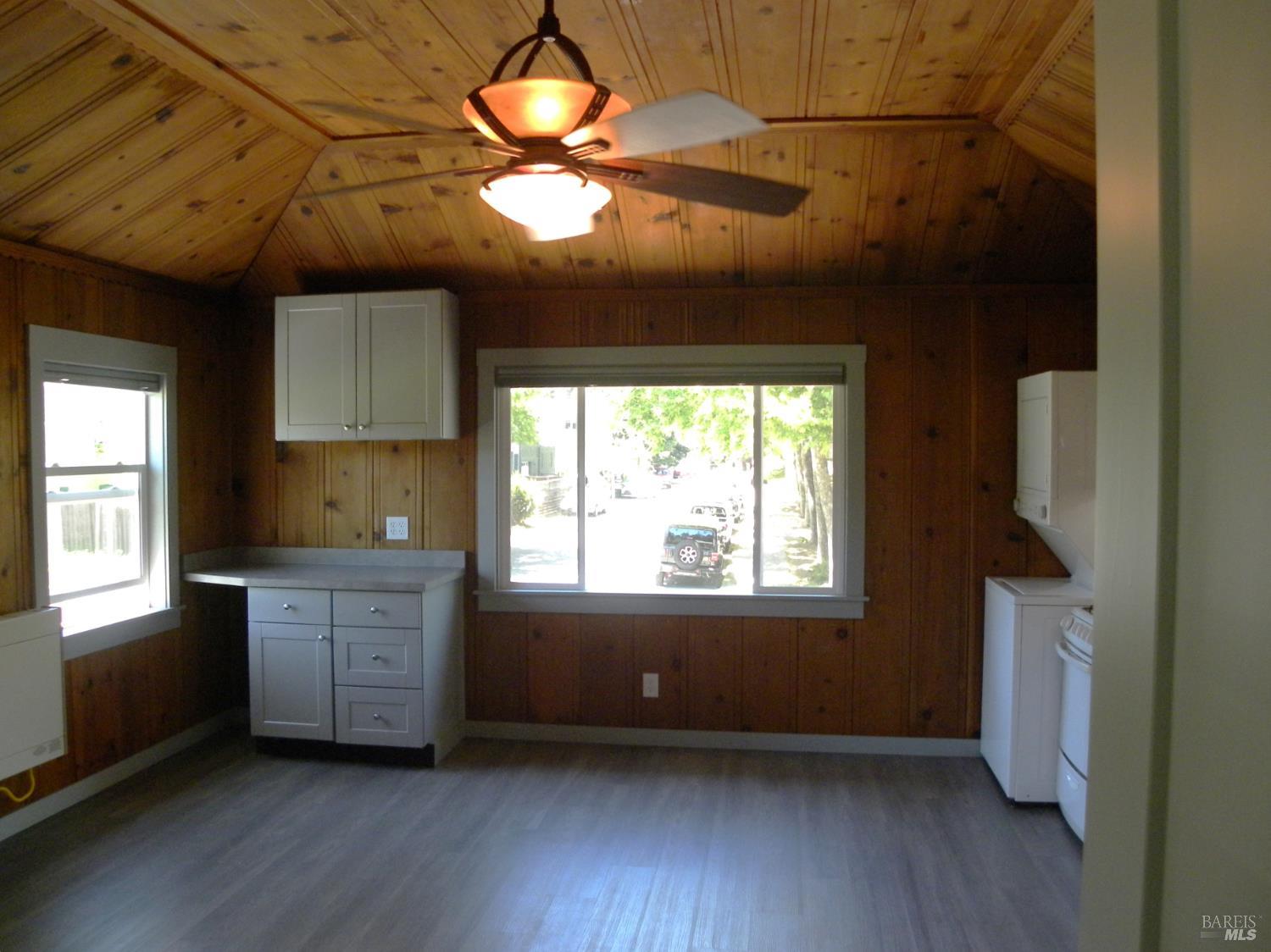MLS #326038494 image #15