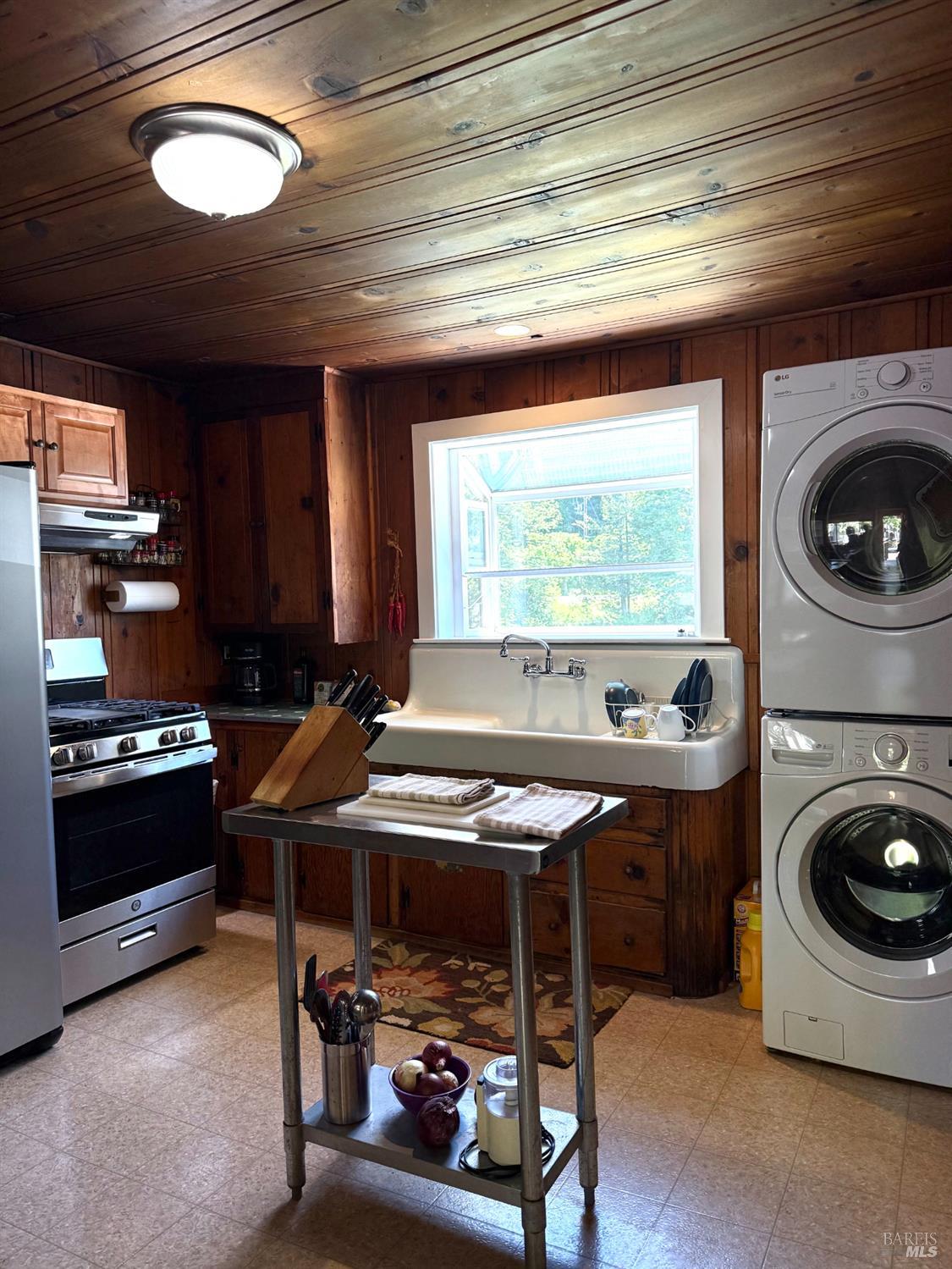 MLS #326038494 image #8