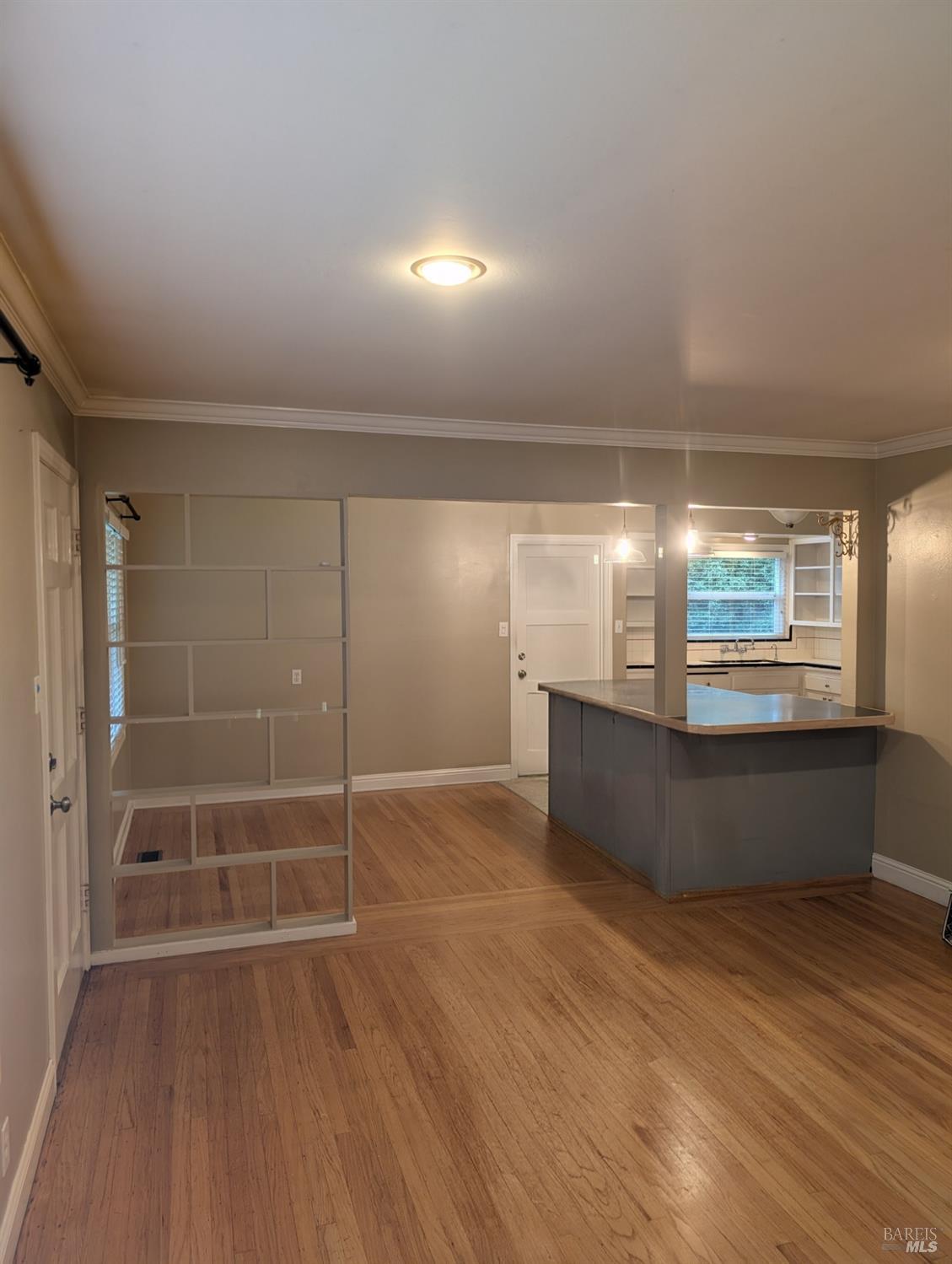 MLS #326038521 image #2