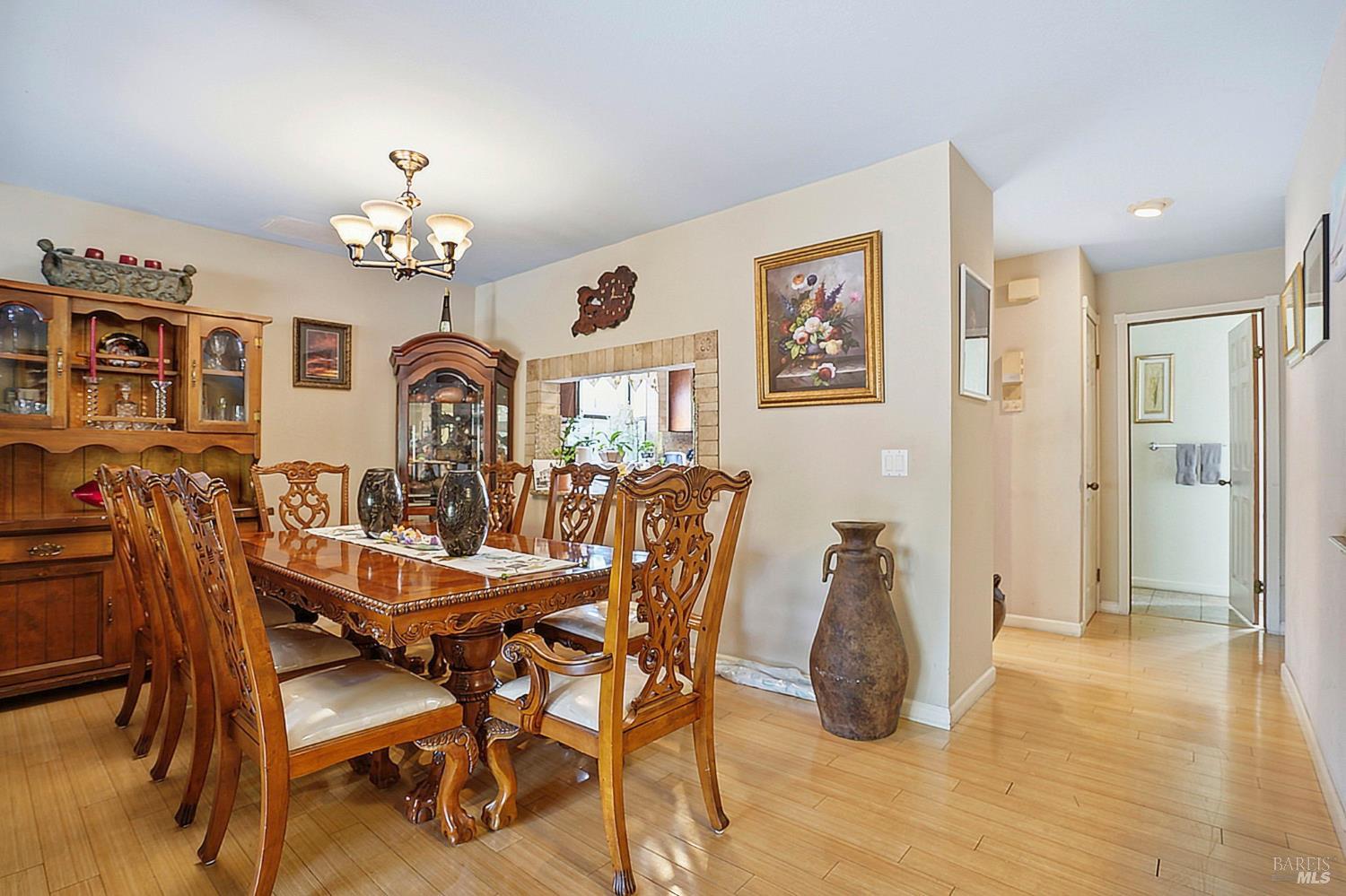 MLS #326038544 image #11