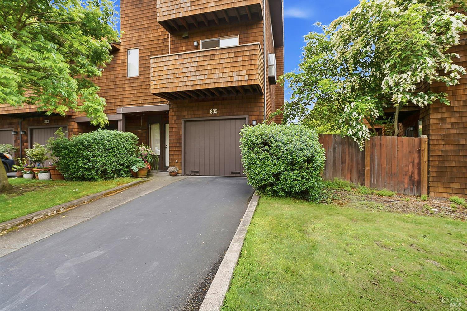 MLS #326038544 image #3