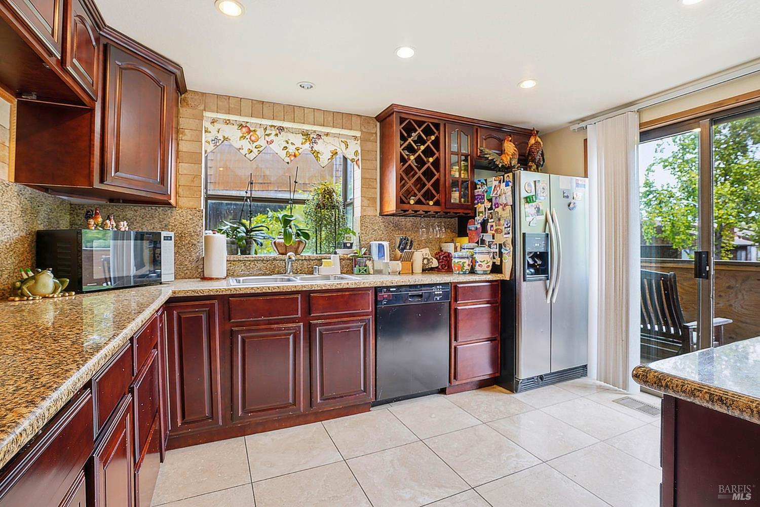 MLS #326038544 image #9