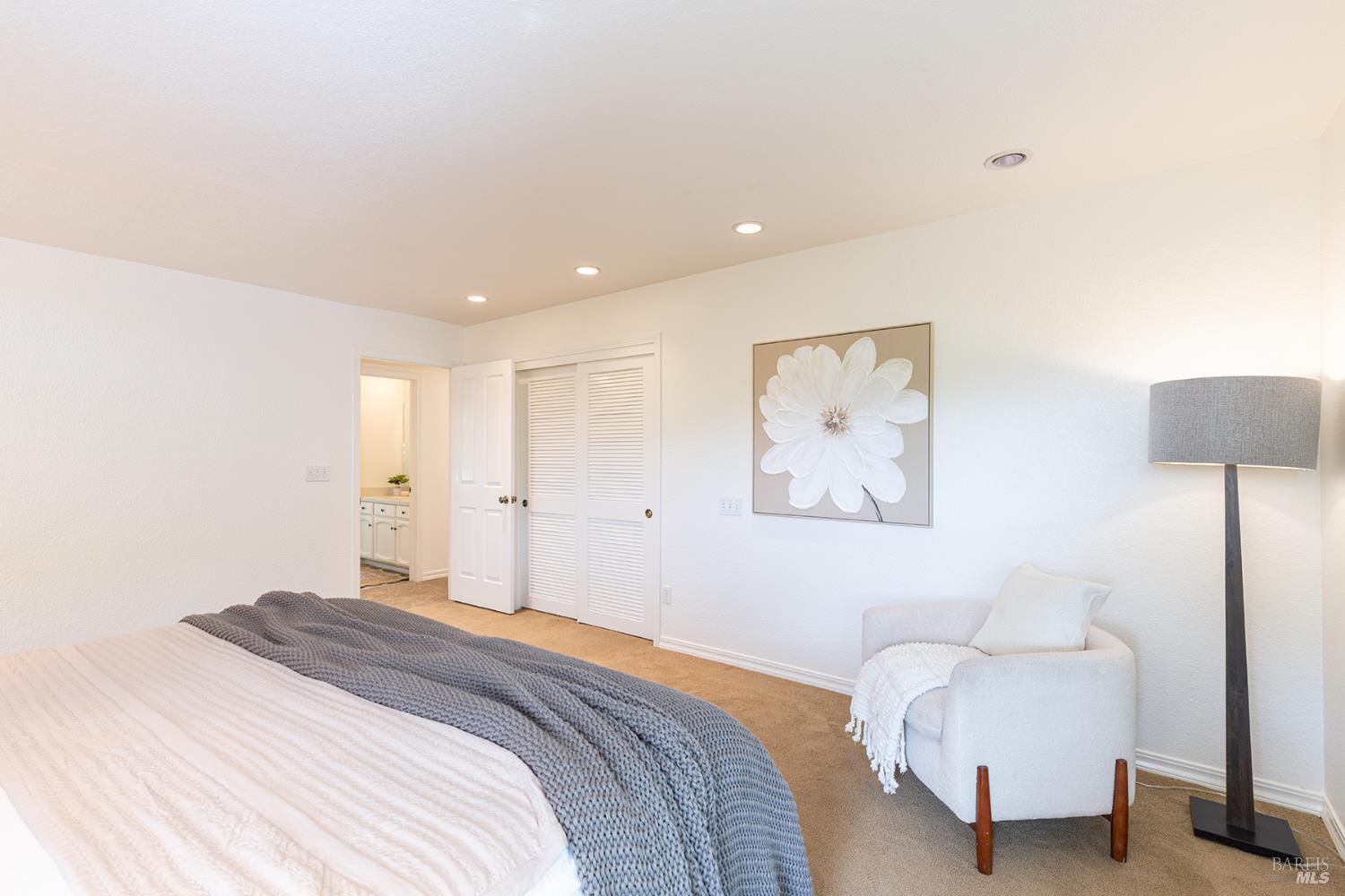 MLS #326038592 image #40