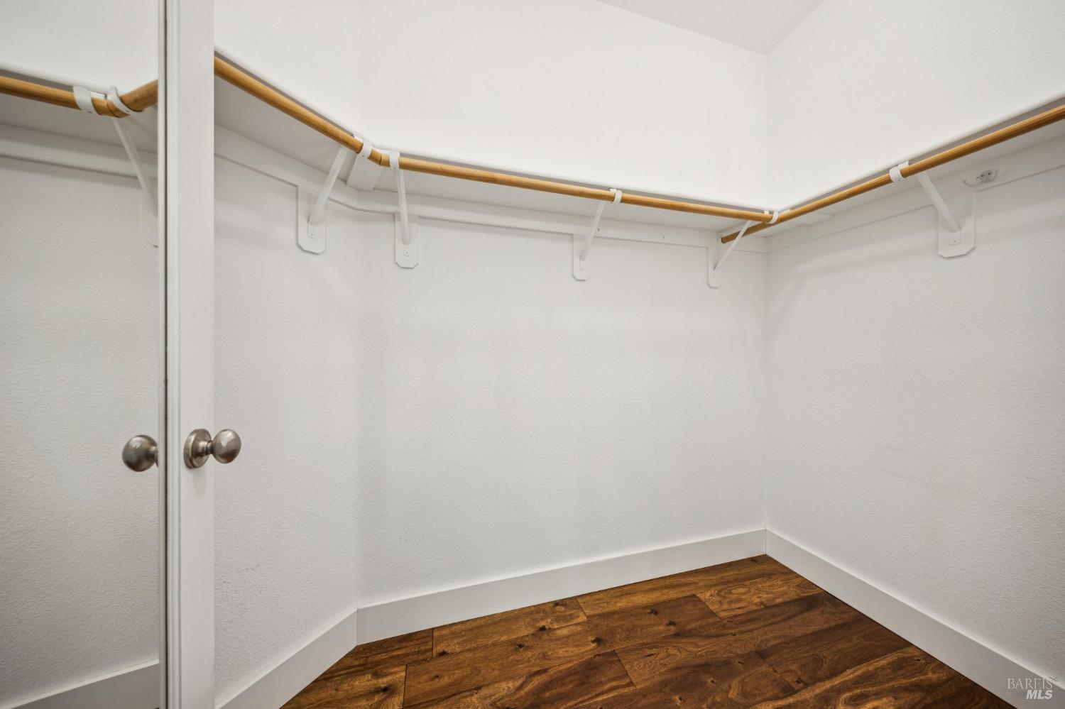 MLS #326038599 image #19