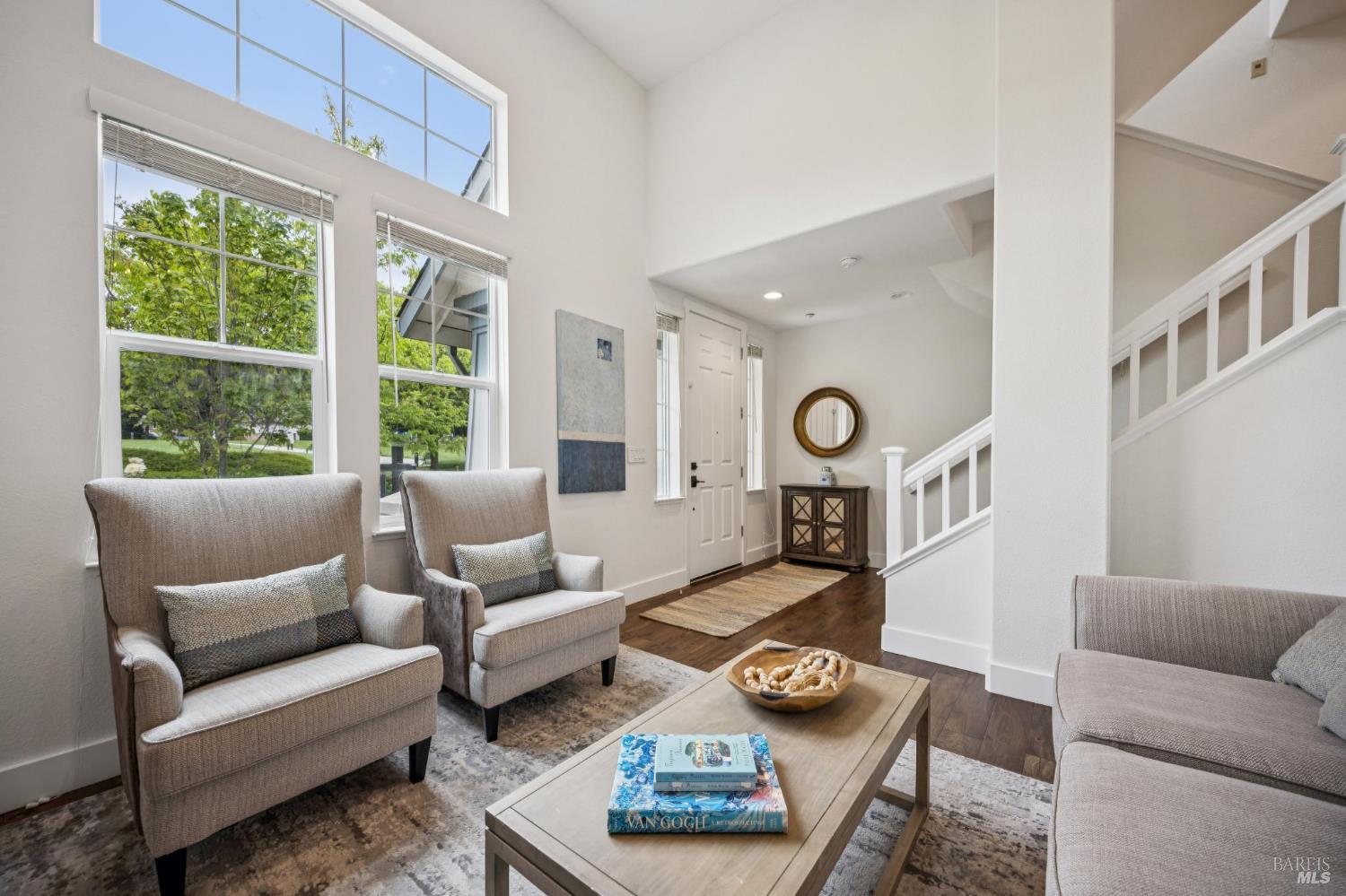 MLS #326038599 image #9
