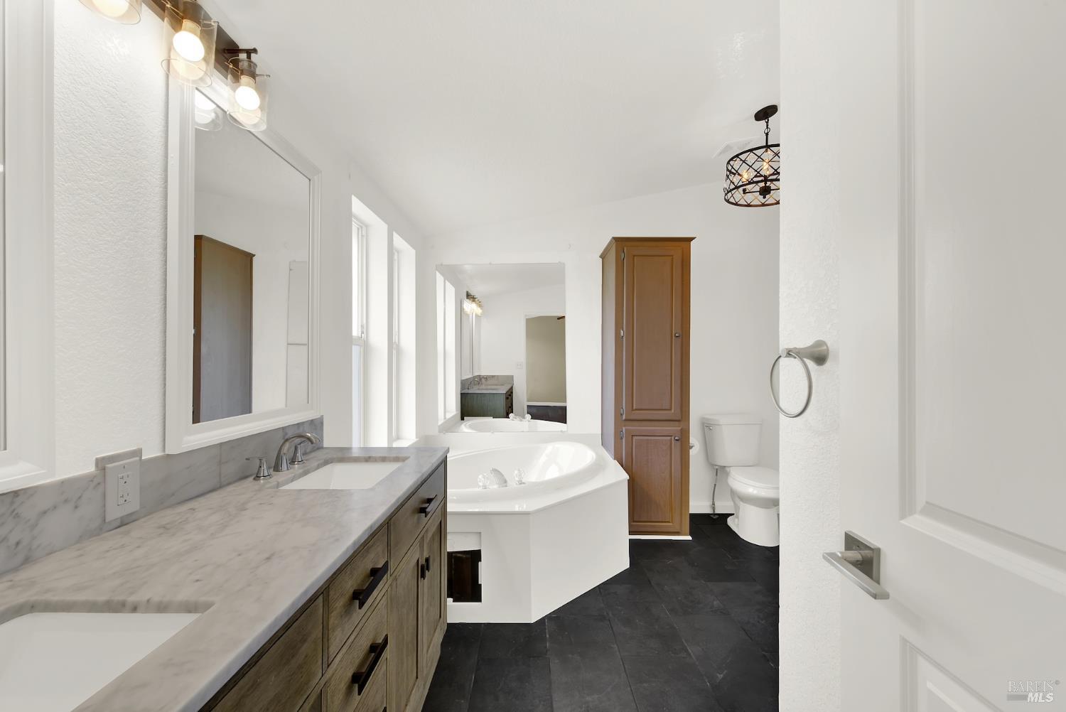 MLS #326038614 image #39