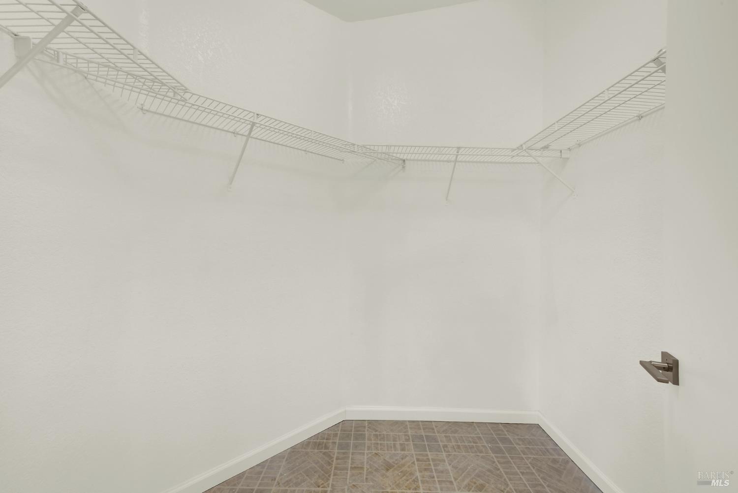 MLS #326038614 image #43