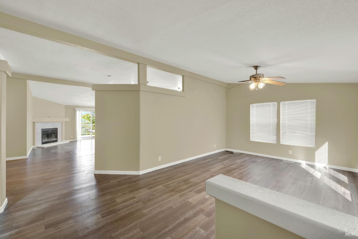 MLS #326038614 image #9