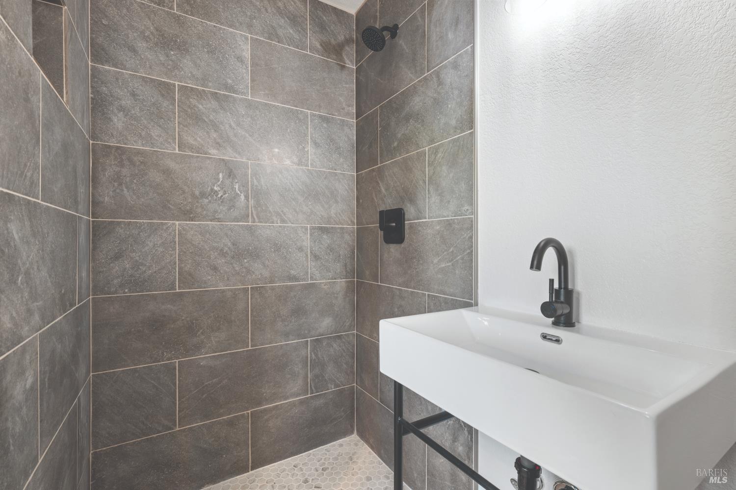 MLS #326038616 image #10