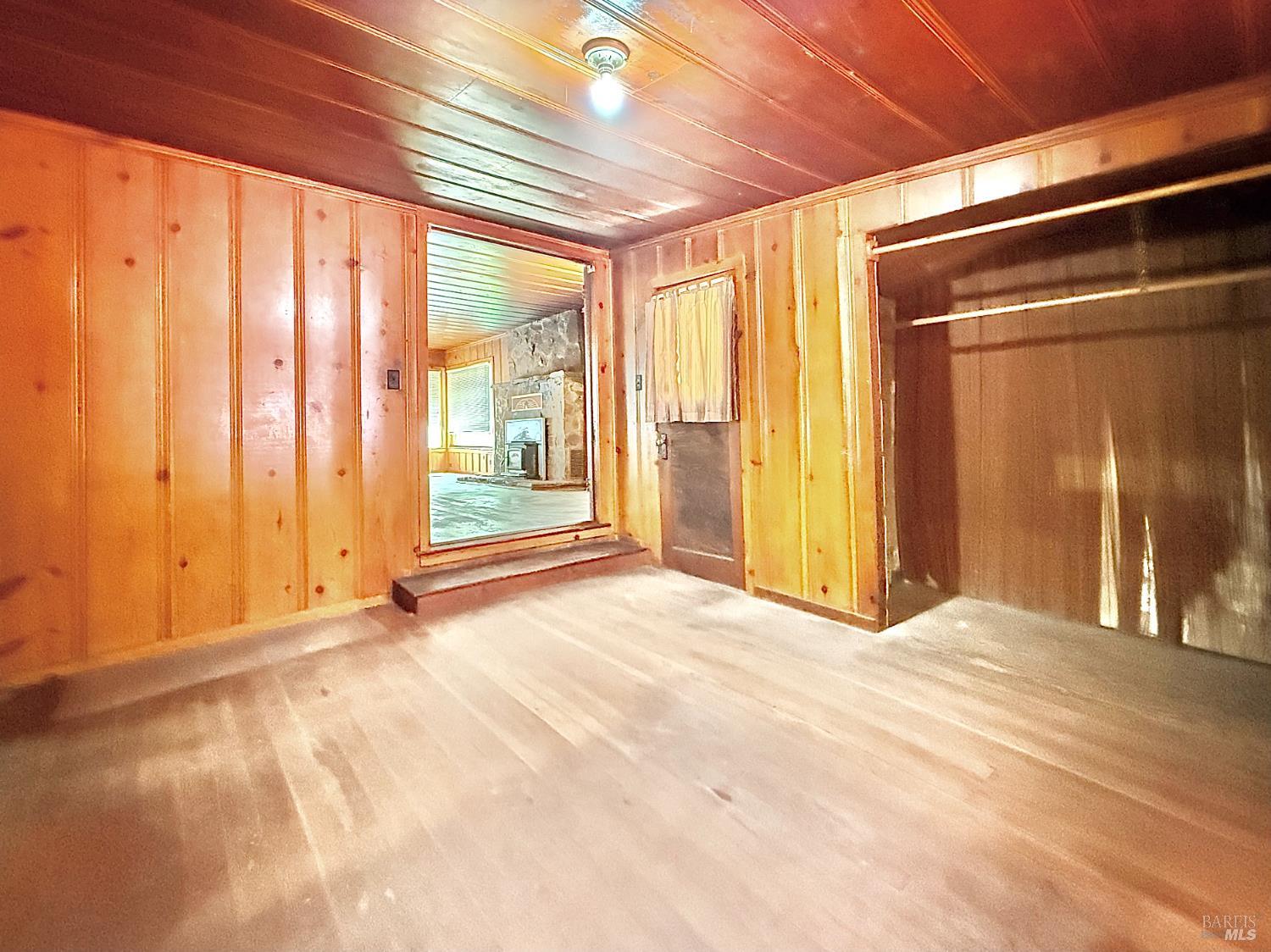 MLS #326038669 image #17
