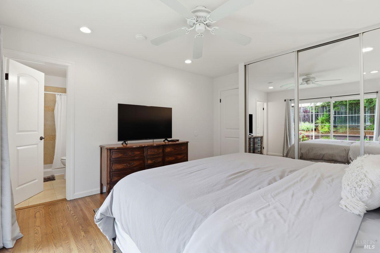 MLS #326039051 image #19