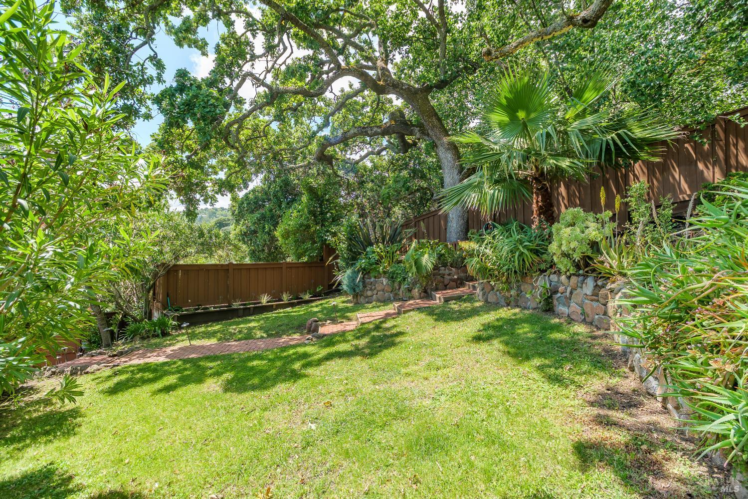 MLS #326039216 image #30