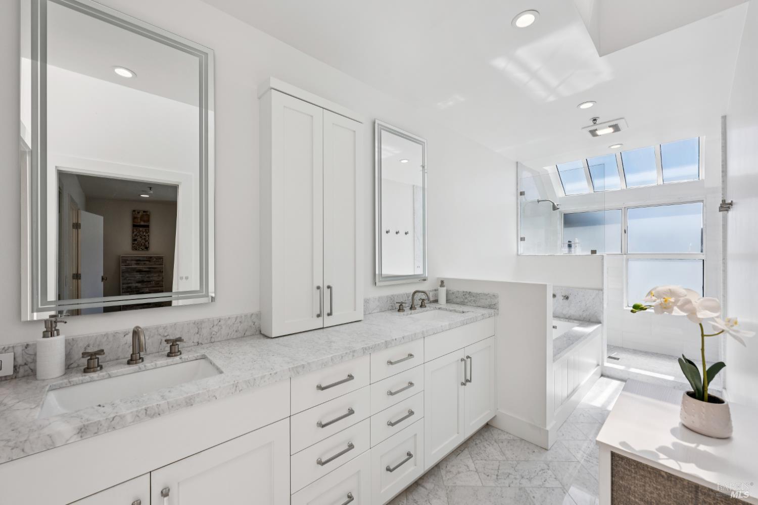 MLS #326039298 image #16