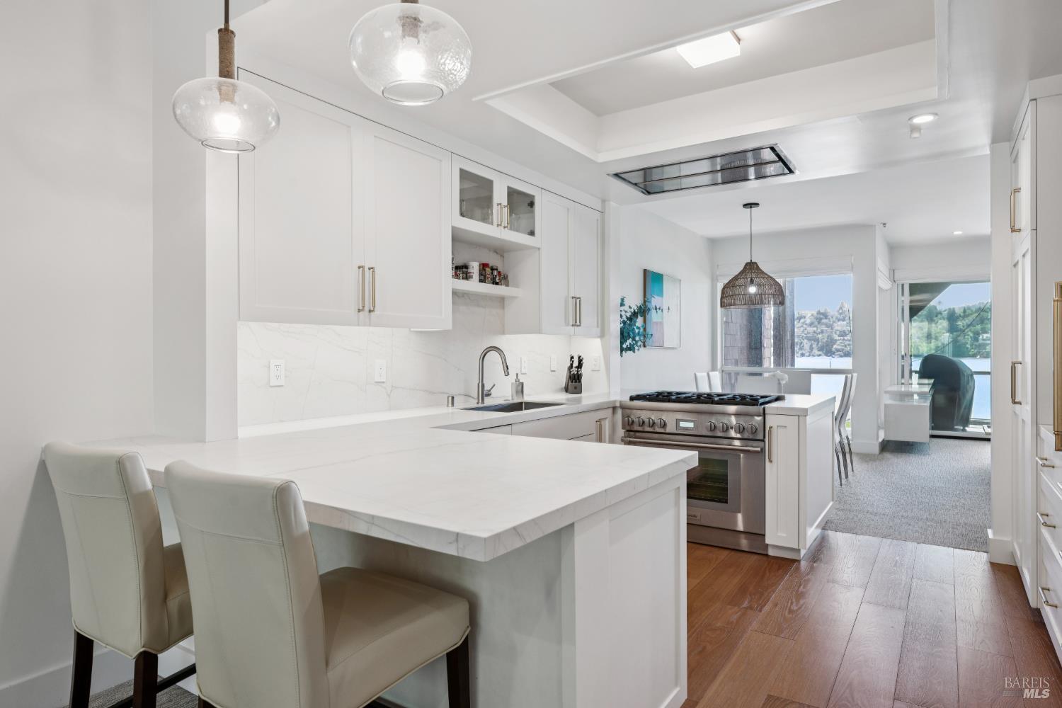 MLS #326039298 image #9