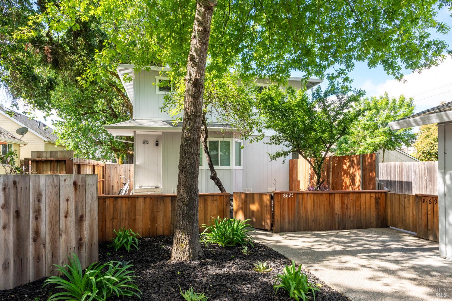MLS #326040498 image #13