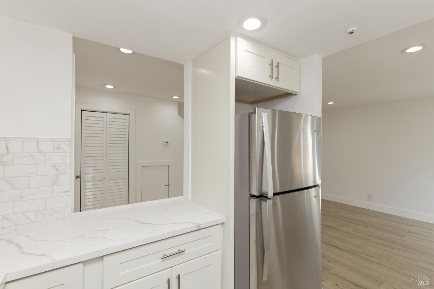 MLS #326040498 image #8