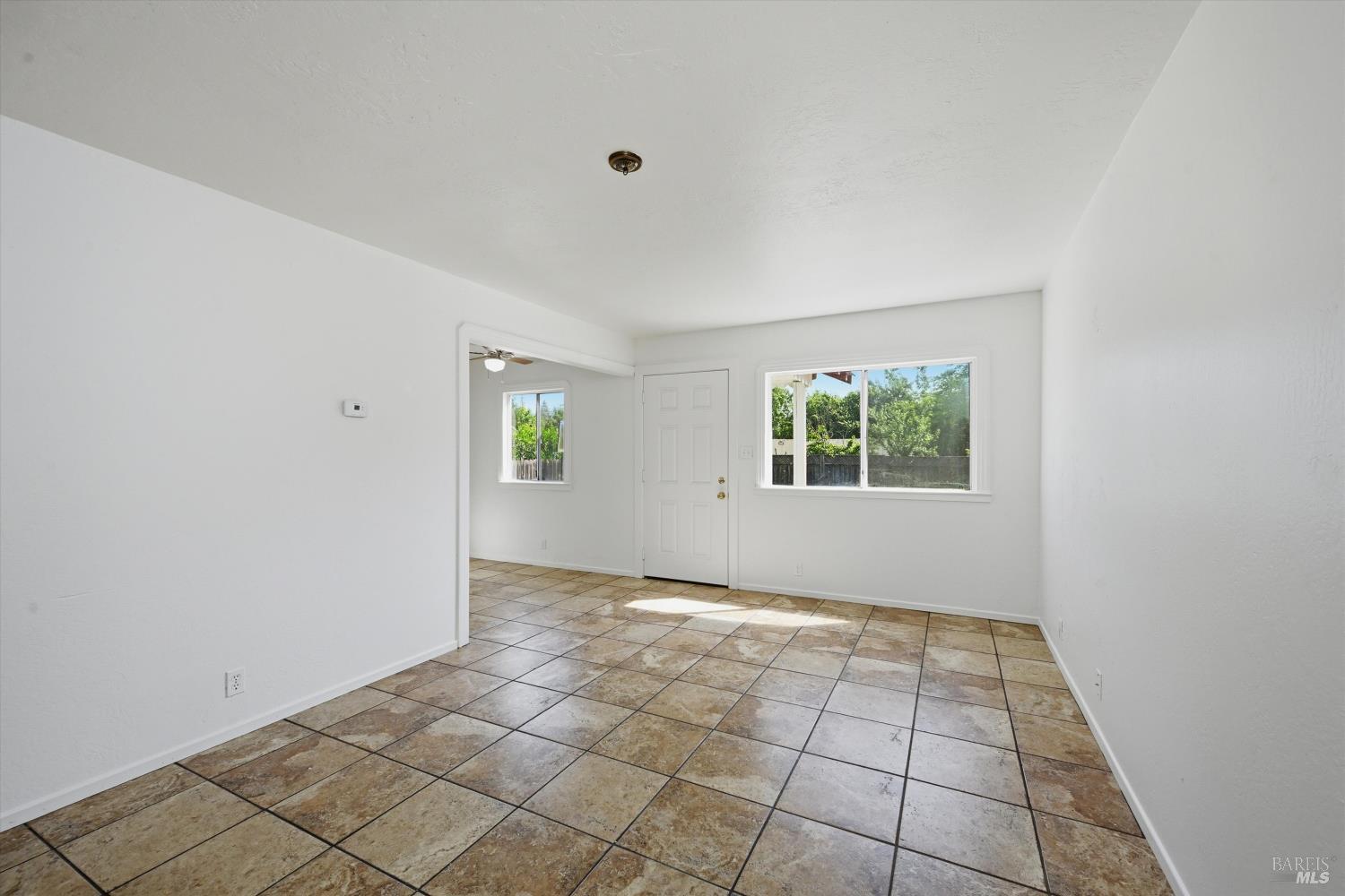 MLS #326040563 image #11