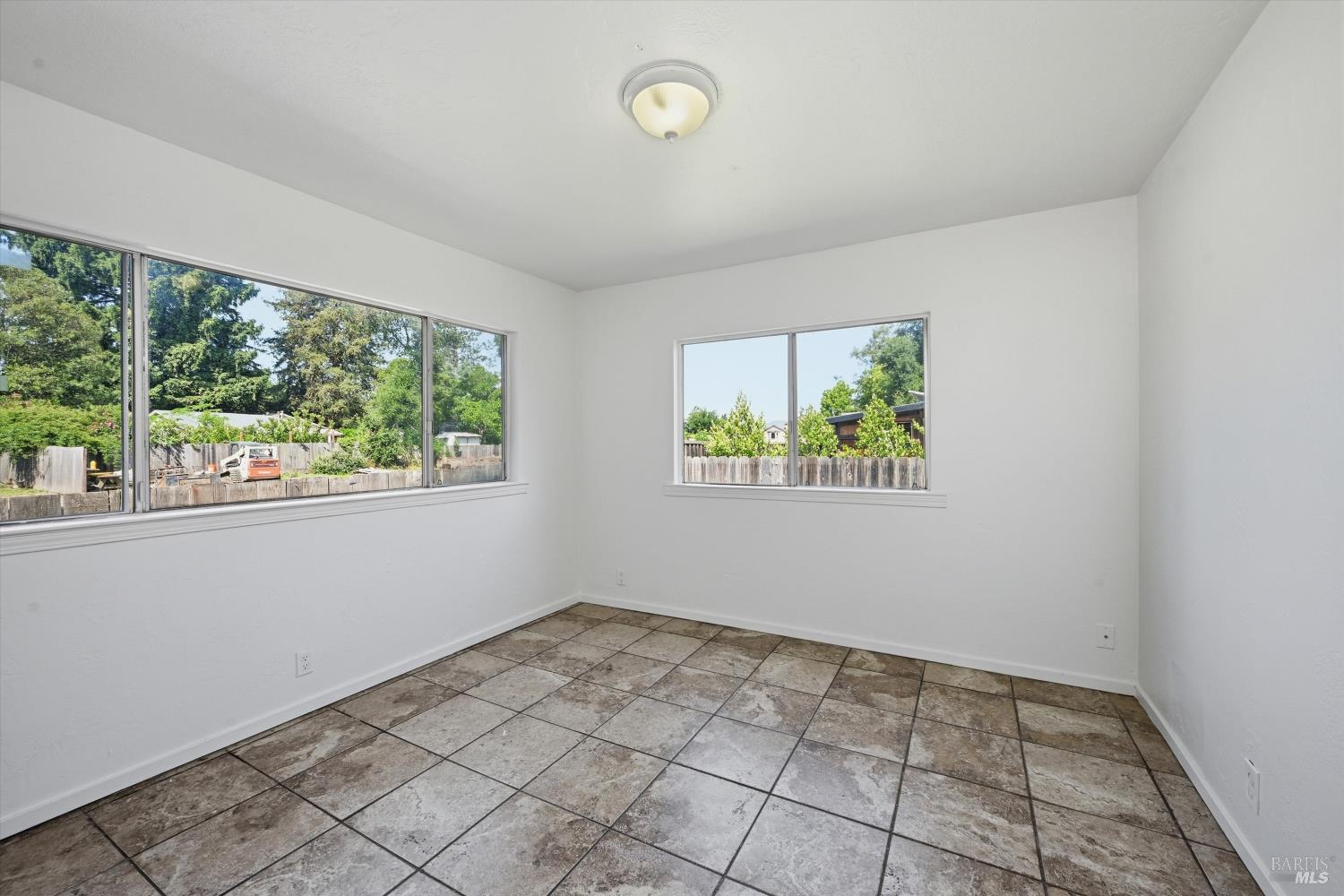 MLS #326040563 image #12