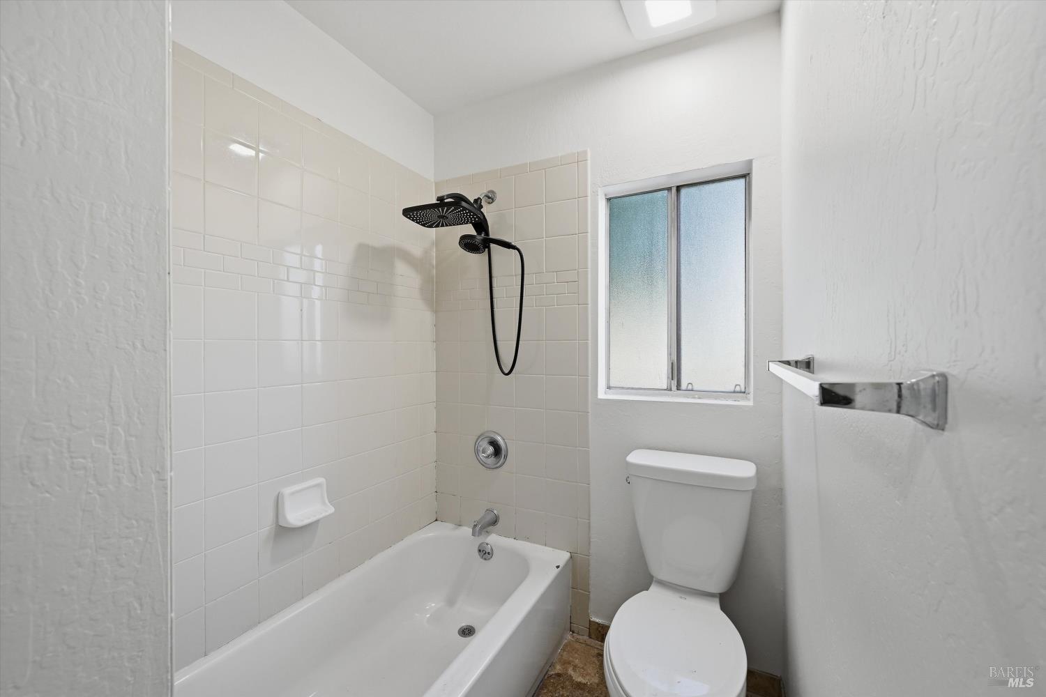 MLS #326040563 image #14
