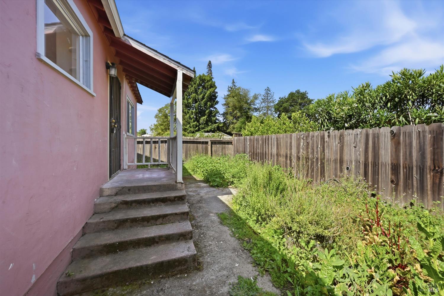 MLS #326040563 image #17