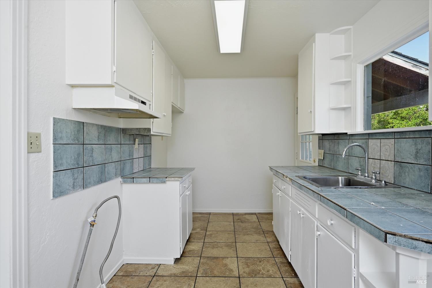 MLS #326040563 image #4