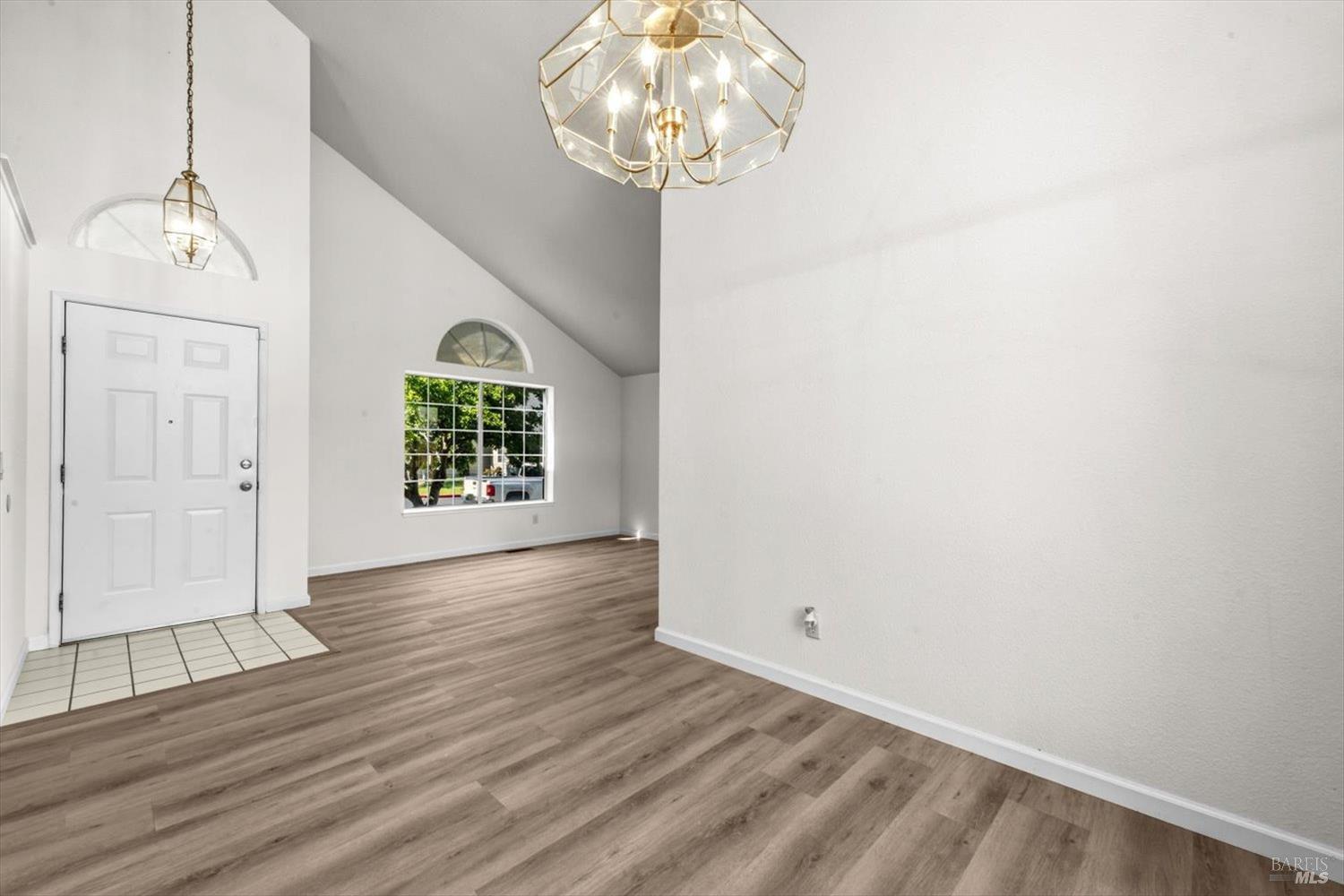 MLS #326040612 image #13