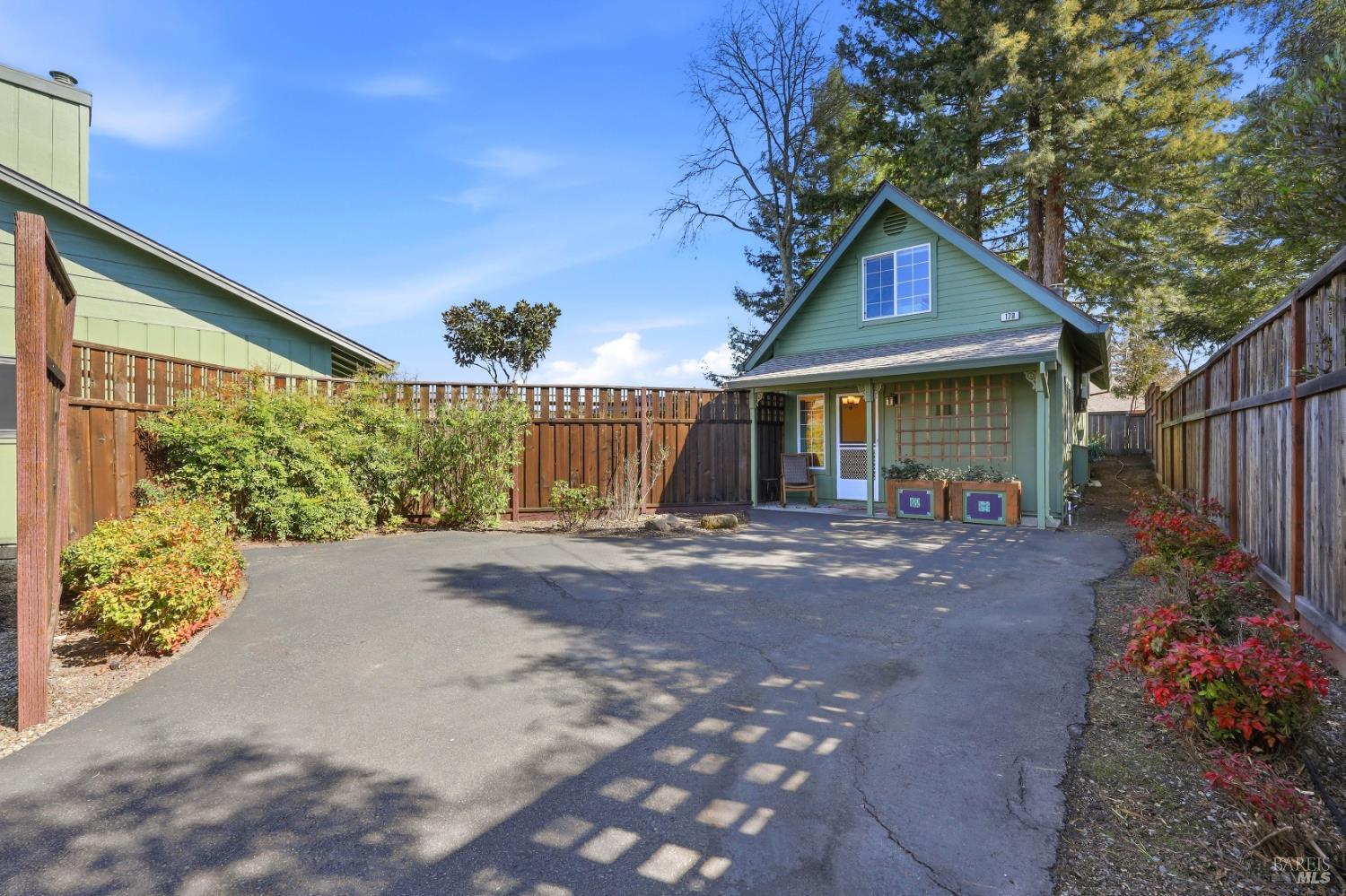 MLS #325092299 image #31