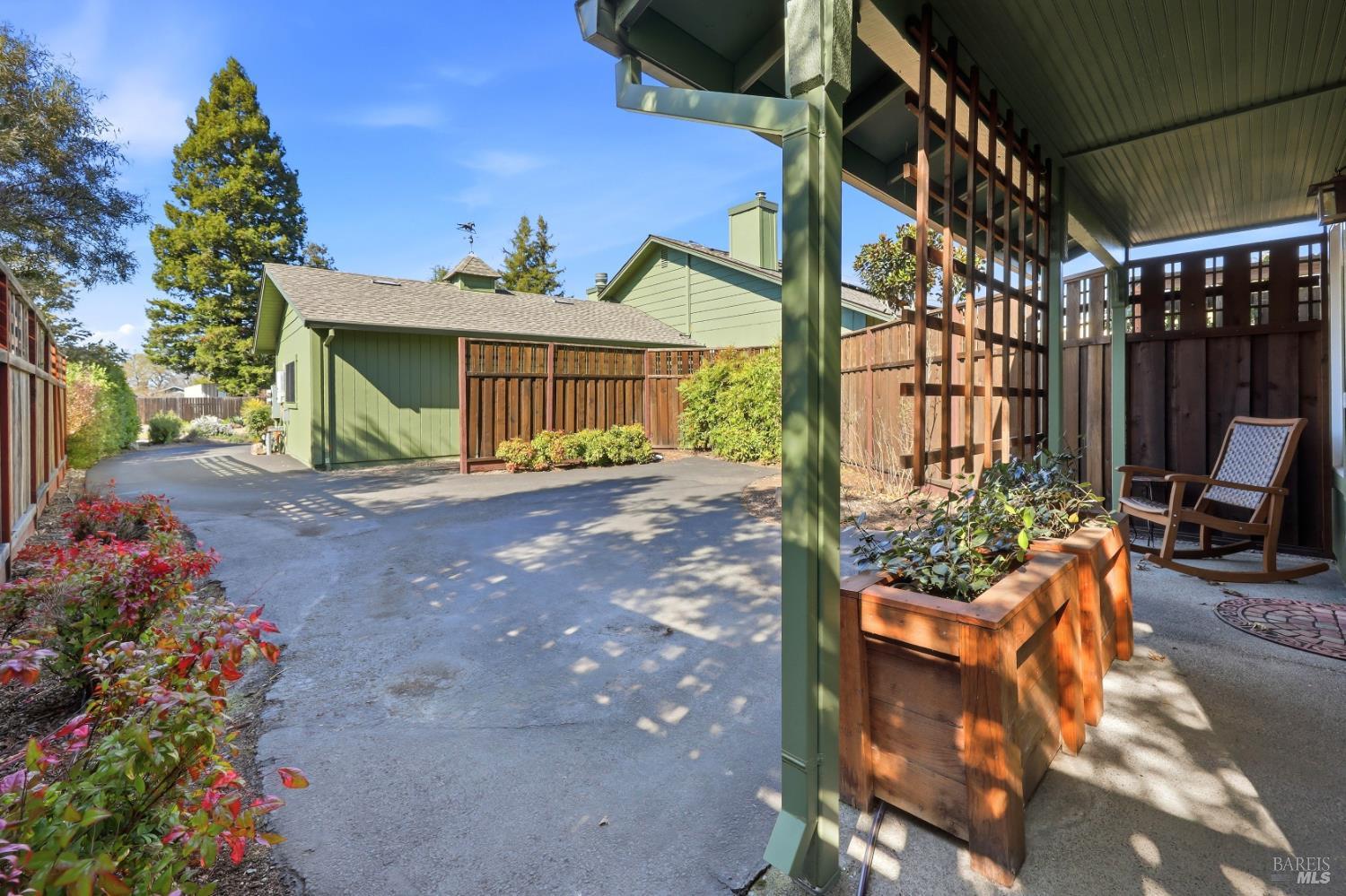MLS #325092299 image #33