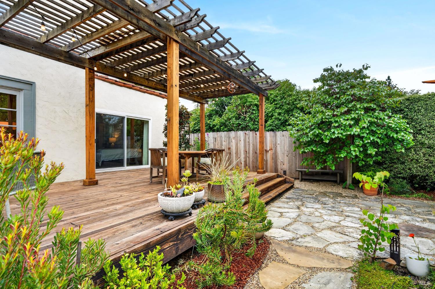 MLS #326040654 image #43