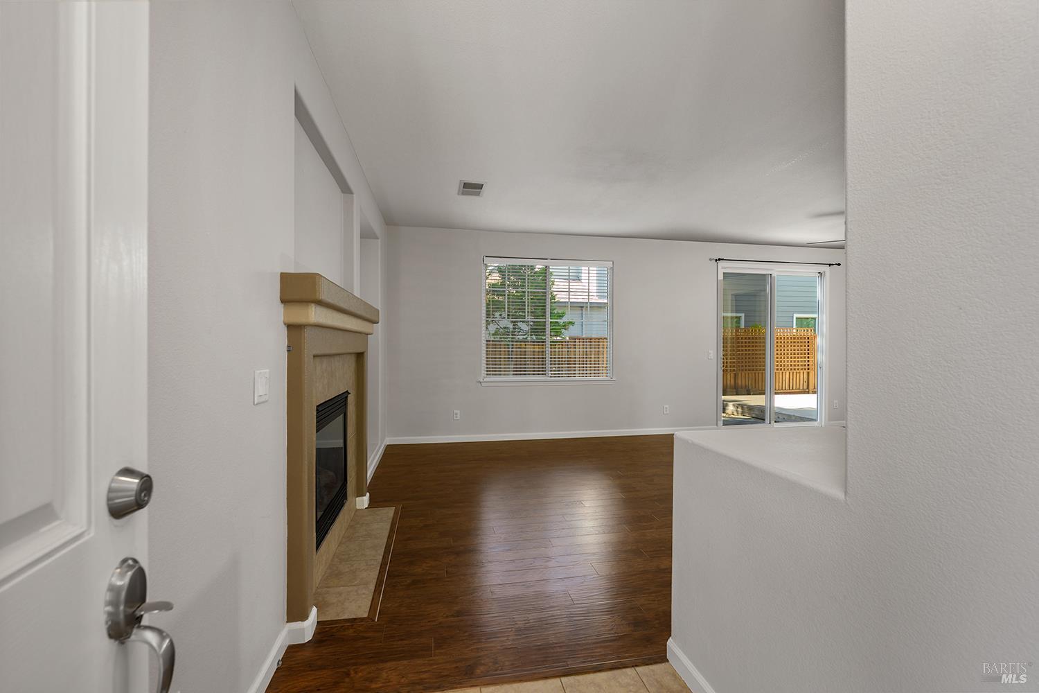 MLS #326041896 image #3