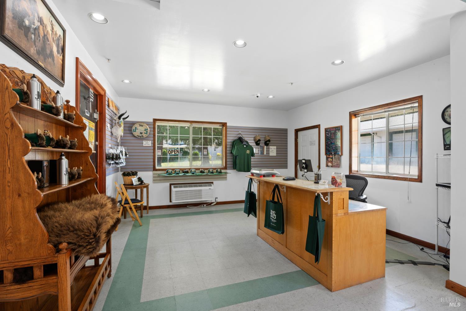 MLS #326042742 image #52