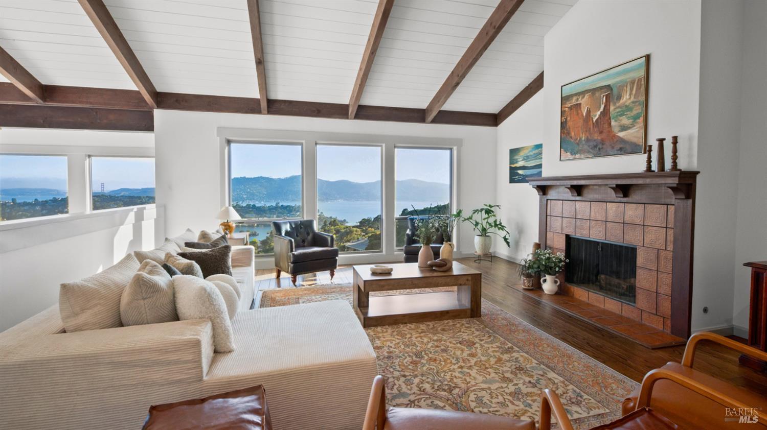 MLS #326042744 image #6