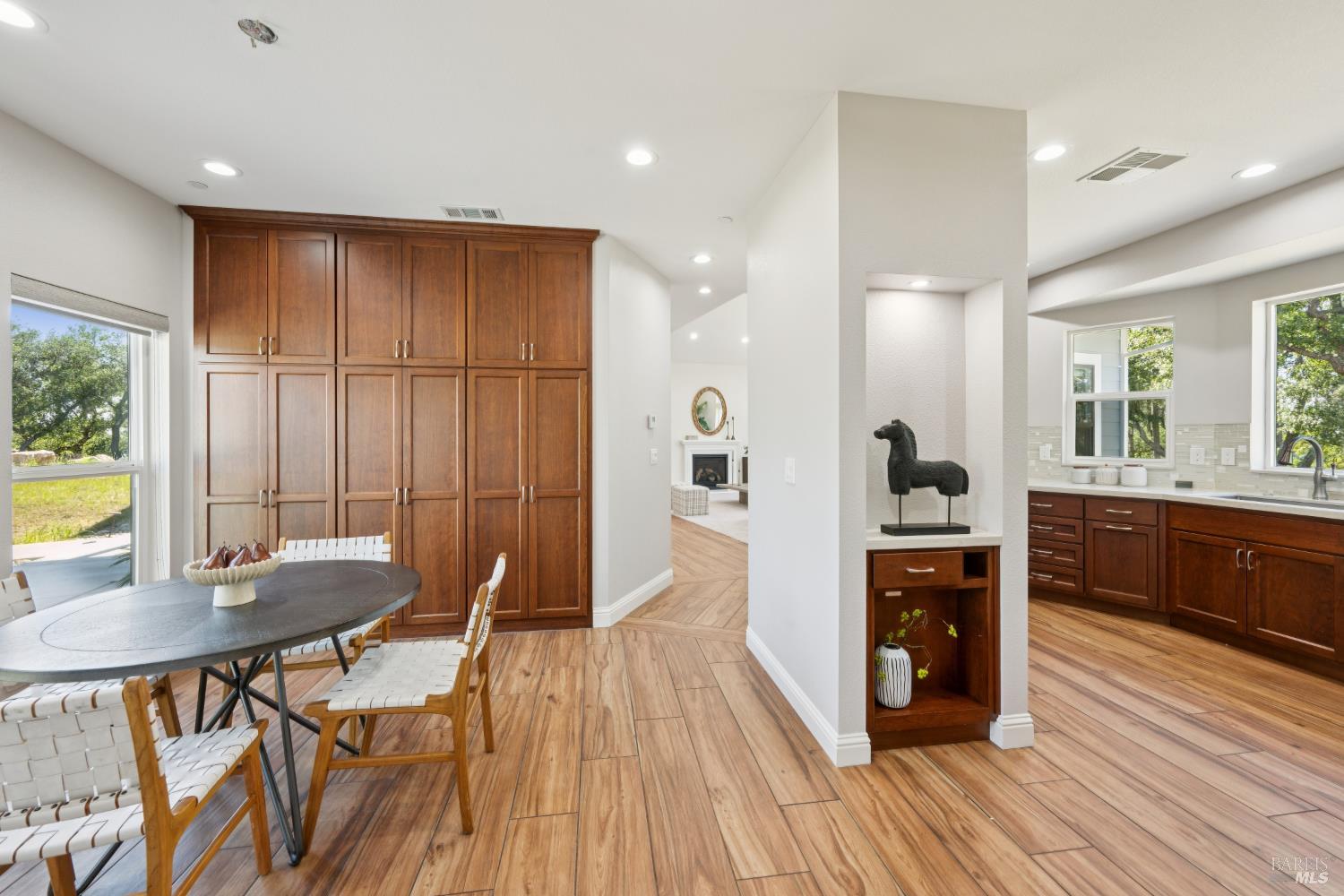 MLS #326043517 image #11