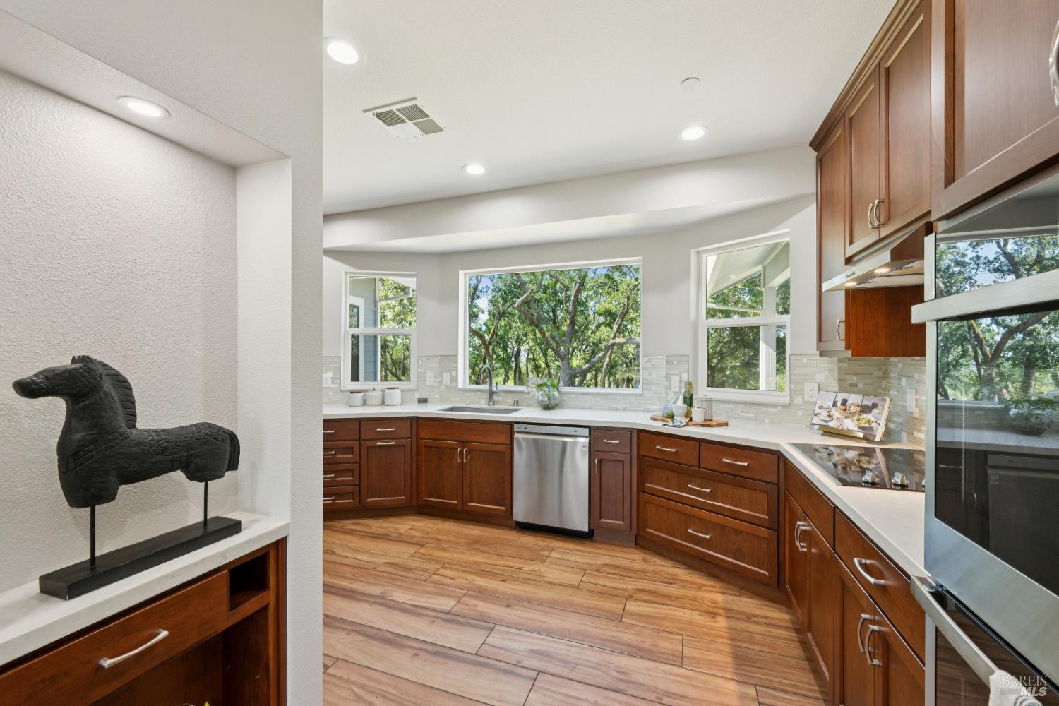 MLS #326043517 image #16