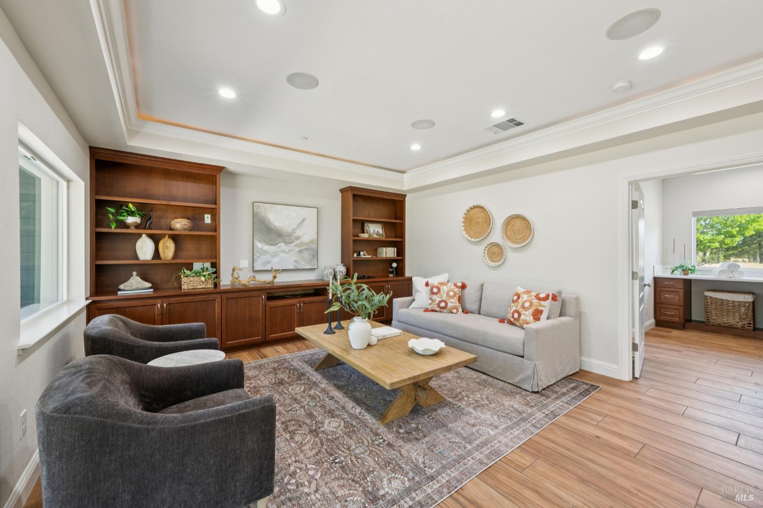 MLS #326043517 image #23