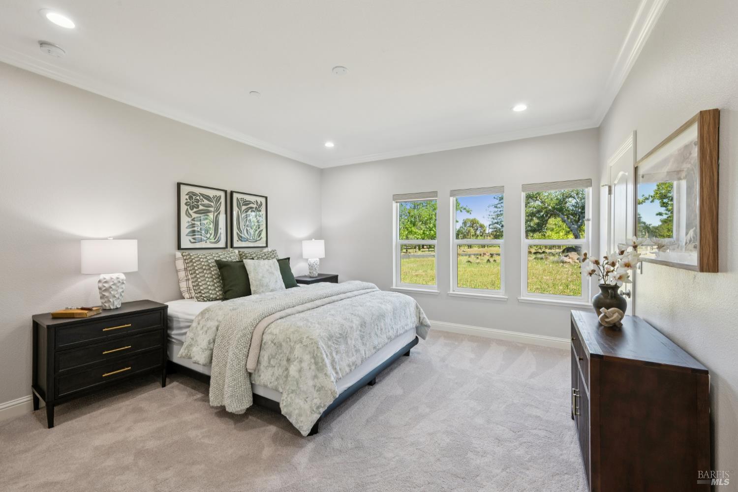 MLS #326043517 image #32