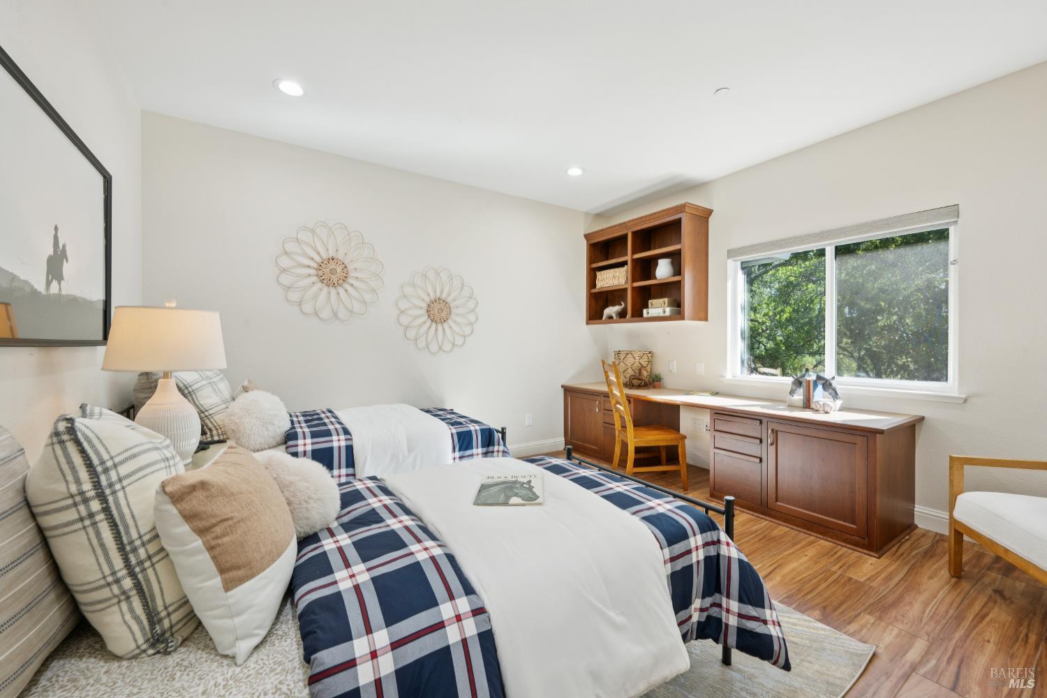 MLS #326043517 image #42