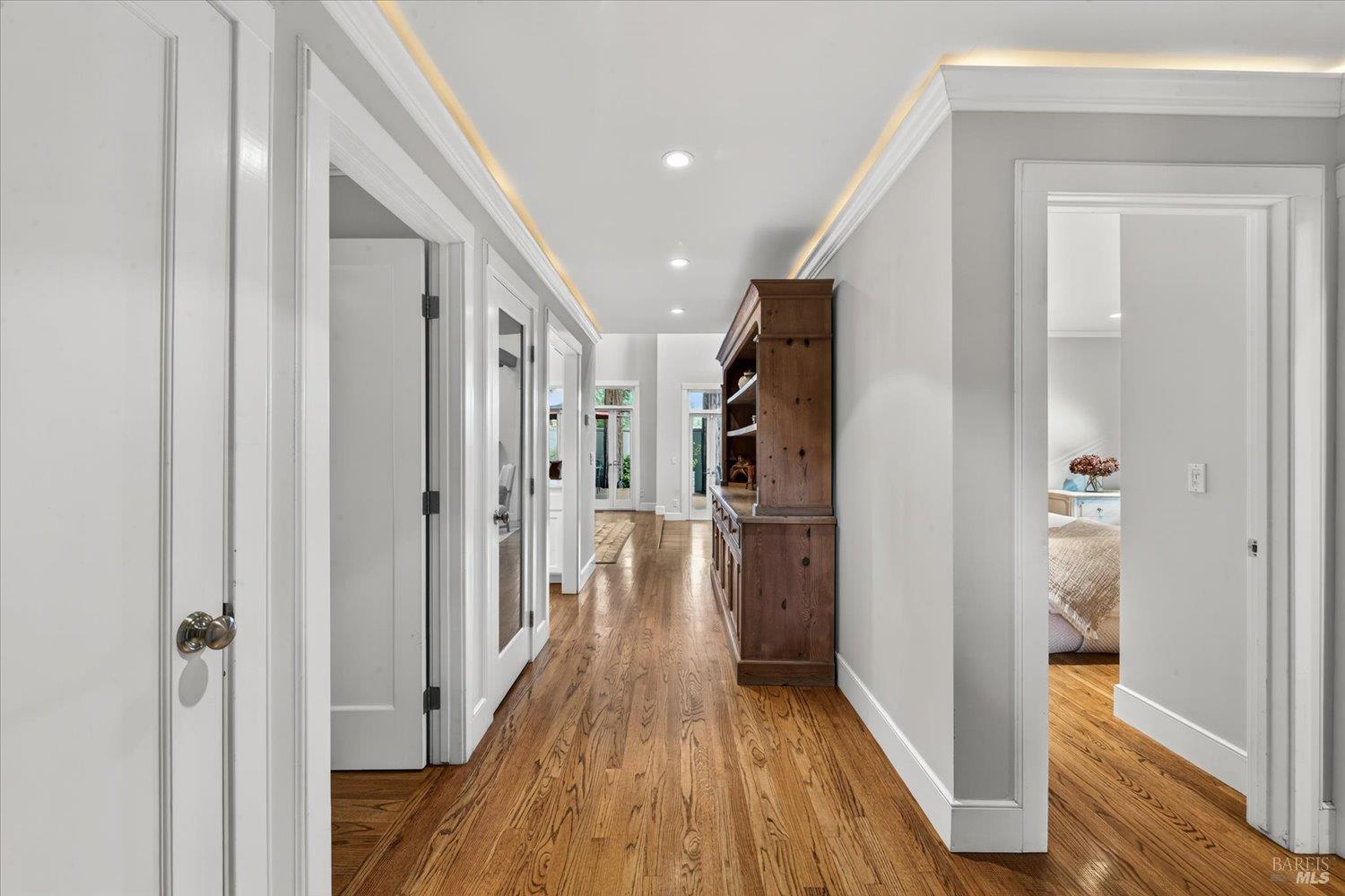 MLS #326043747 image #8