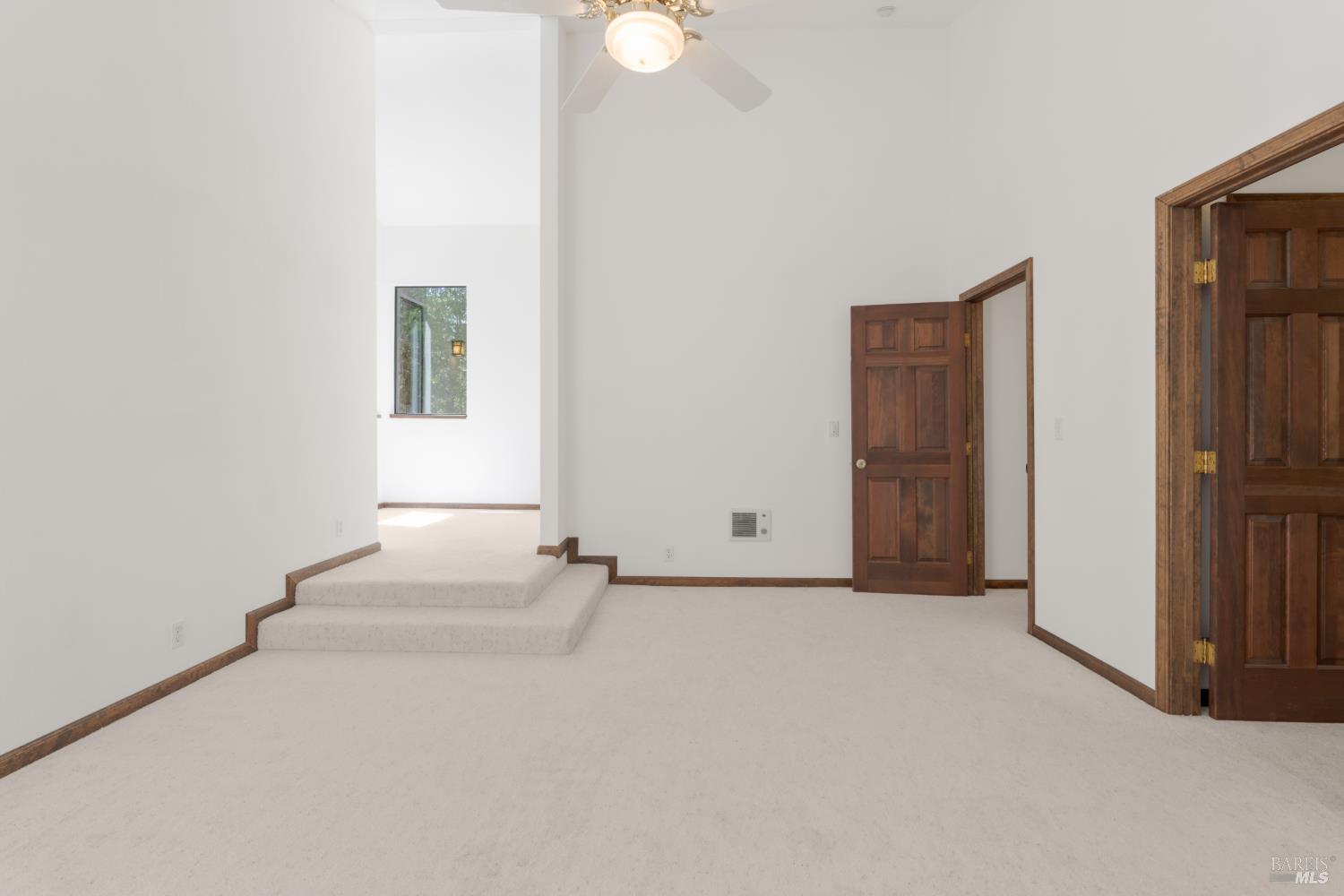 MLS #326043749 image #17
