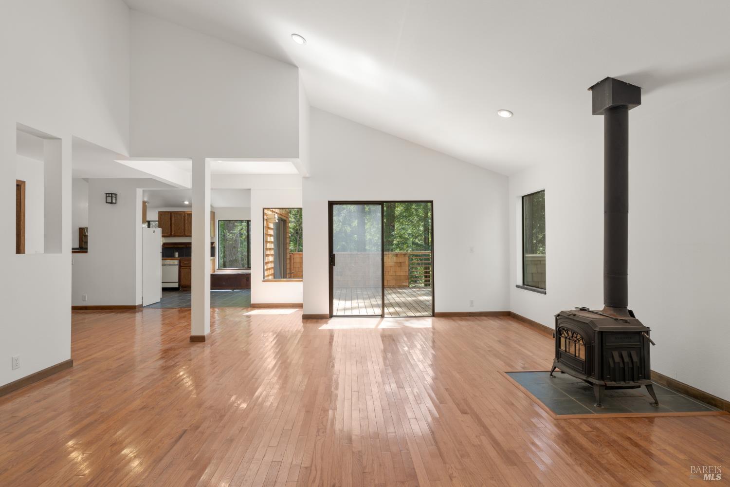 MLS #326043749 image #4