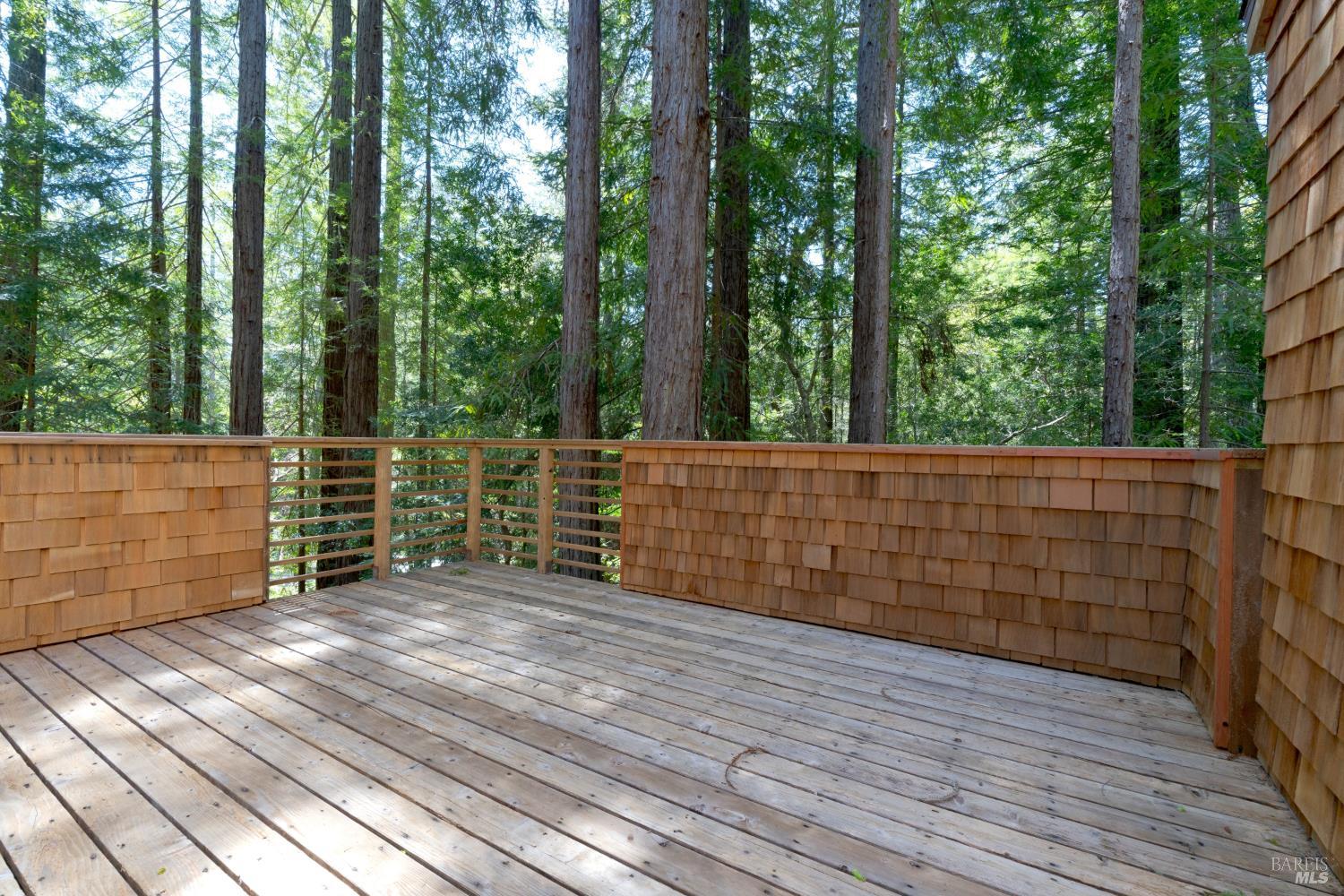 MLS #326043749 image #9