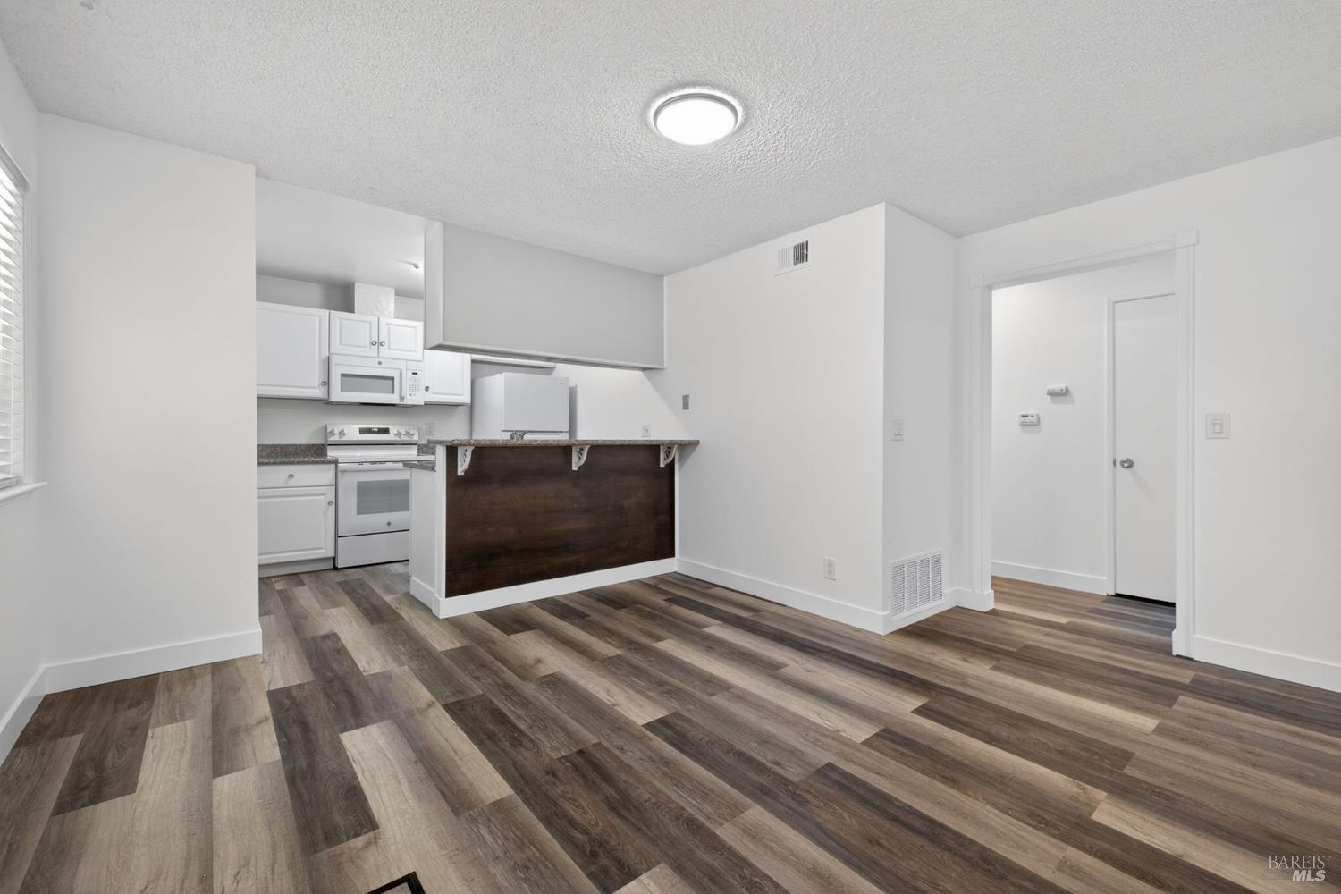 MLS #326043976 image #5