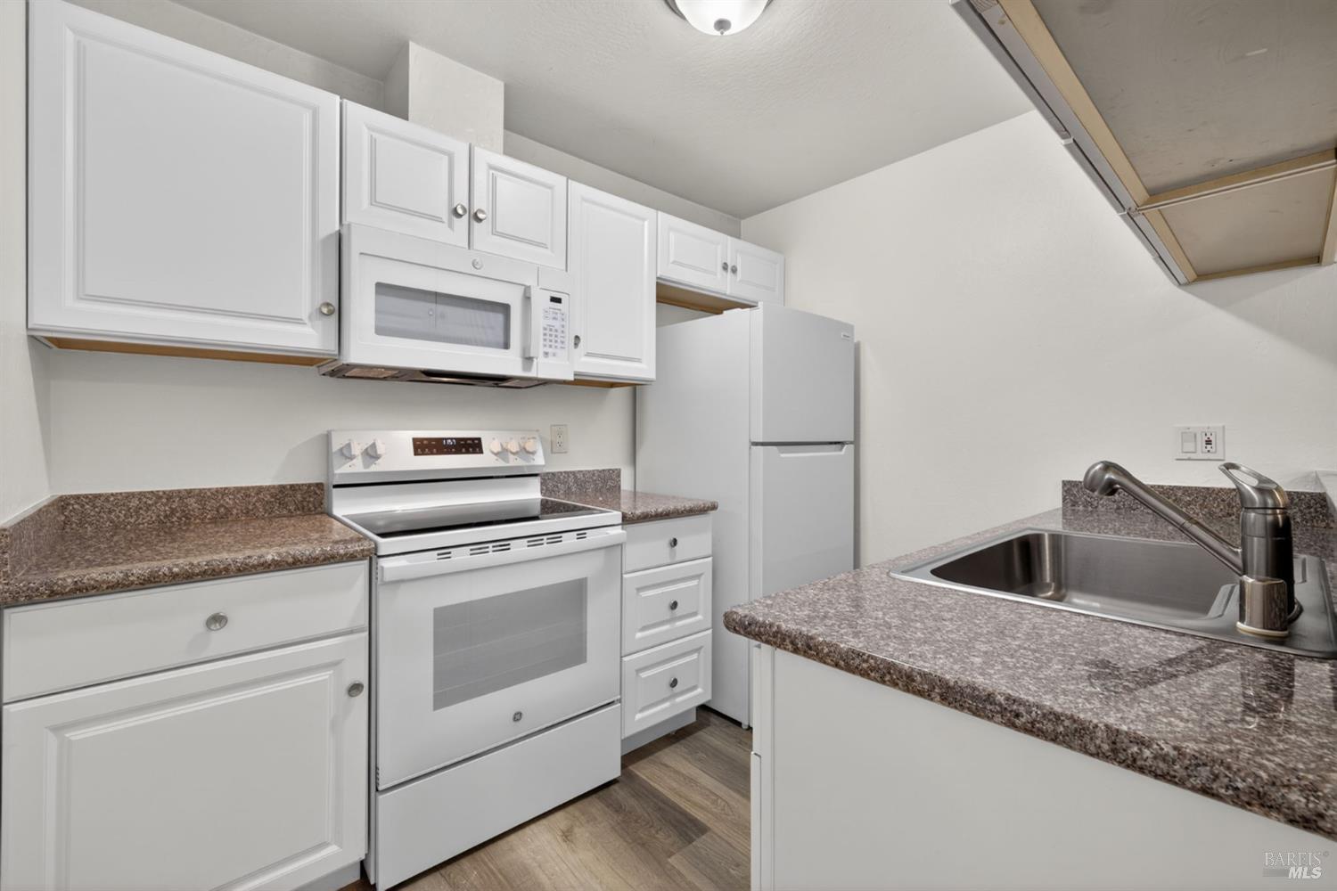 MLS #326043976 image #7