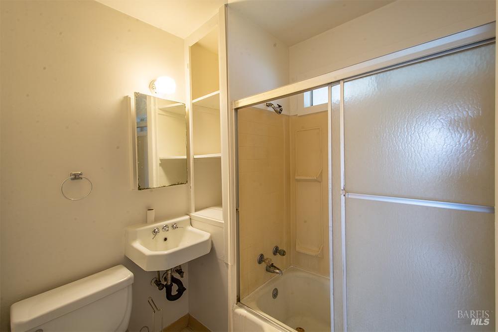 MLS #326043144 image #11