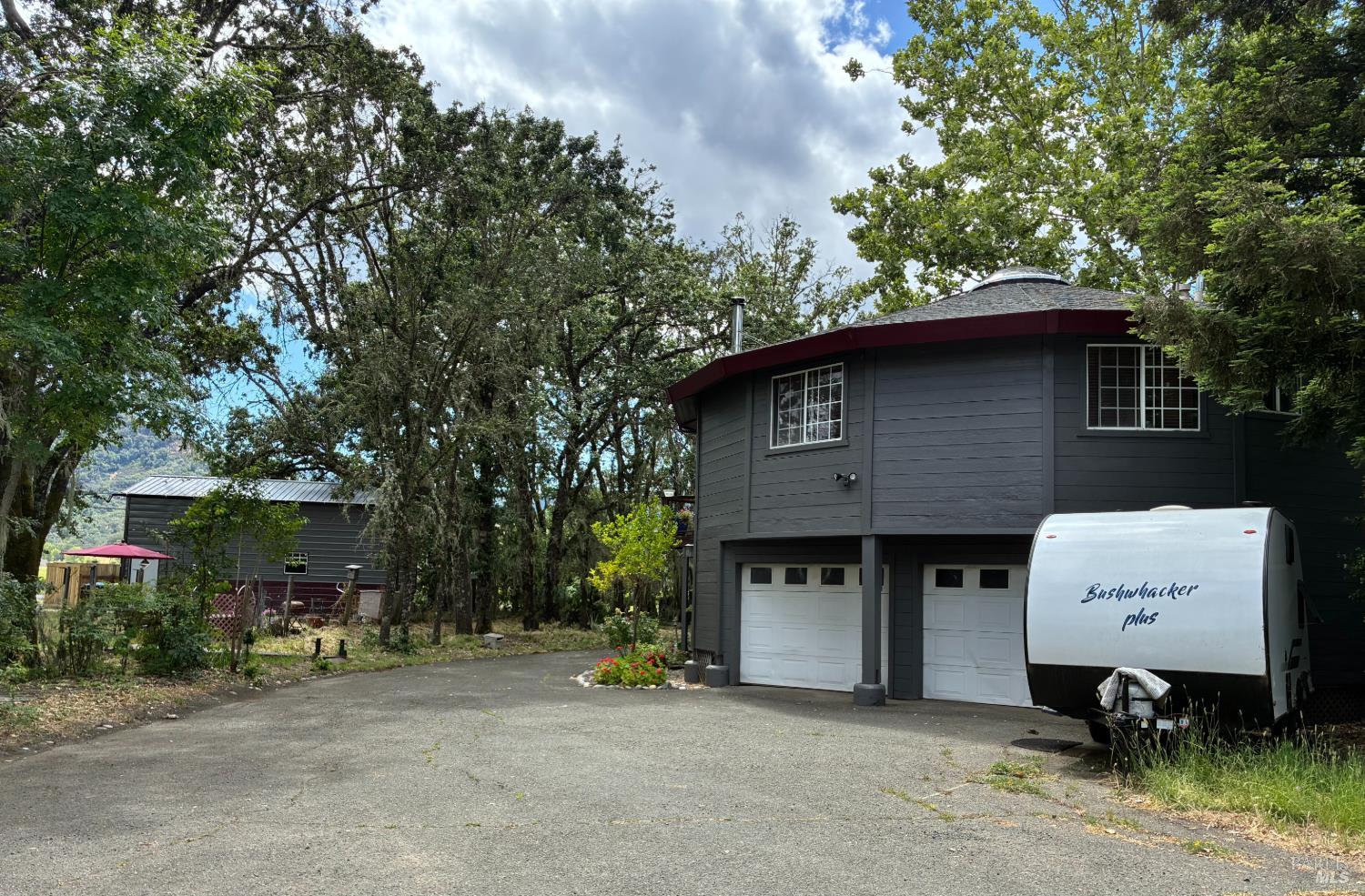 MLS #326044609 image #1